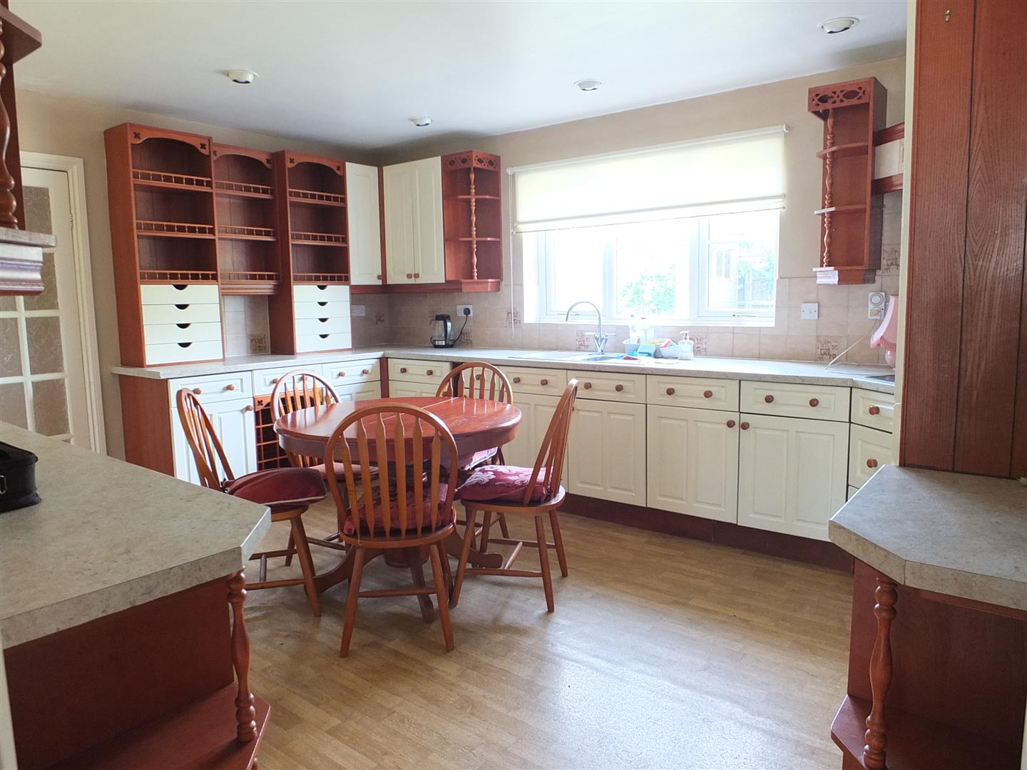Kitchen / Breakfast Room
